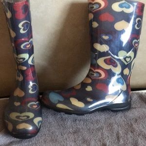 Heart rain boots.